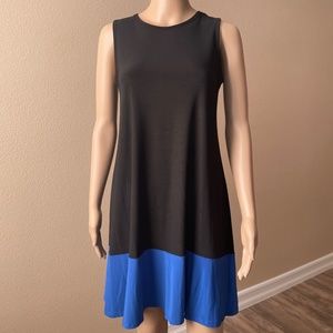 Tiana B. Color-block Sleeveless Swing Dress. Size Small.
